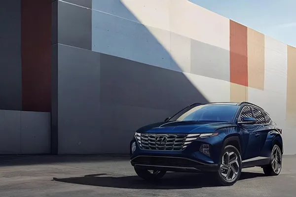 ДОПОЛНИТЕЛЬНАЯ ВЫГОДА ПО TRADE-IN НА НОВУЮ HYUNDAI ДО 300 000 руб!